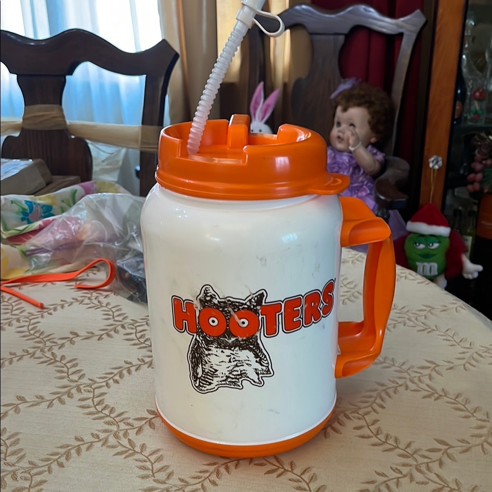 Hooters Orange and White Beverage Container vintage circa 2000